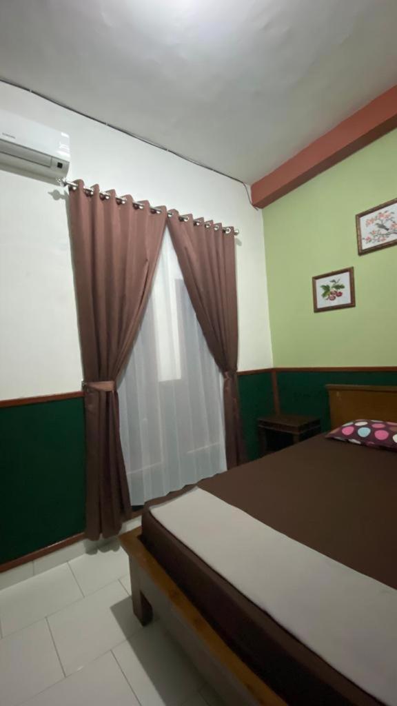 Ada Homestay Magelang Eksteriør billede