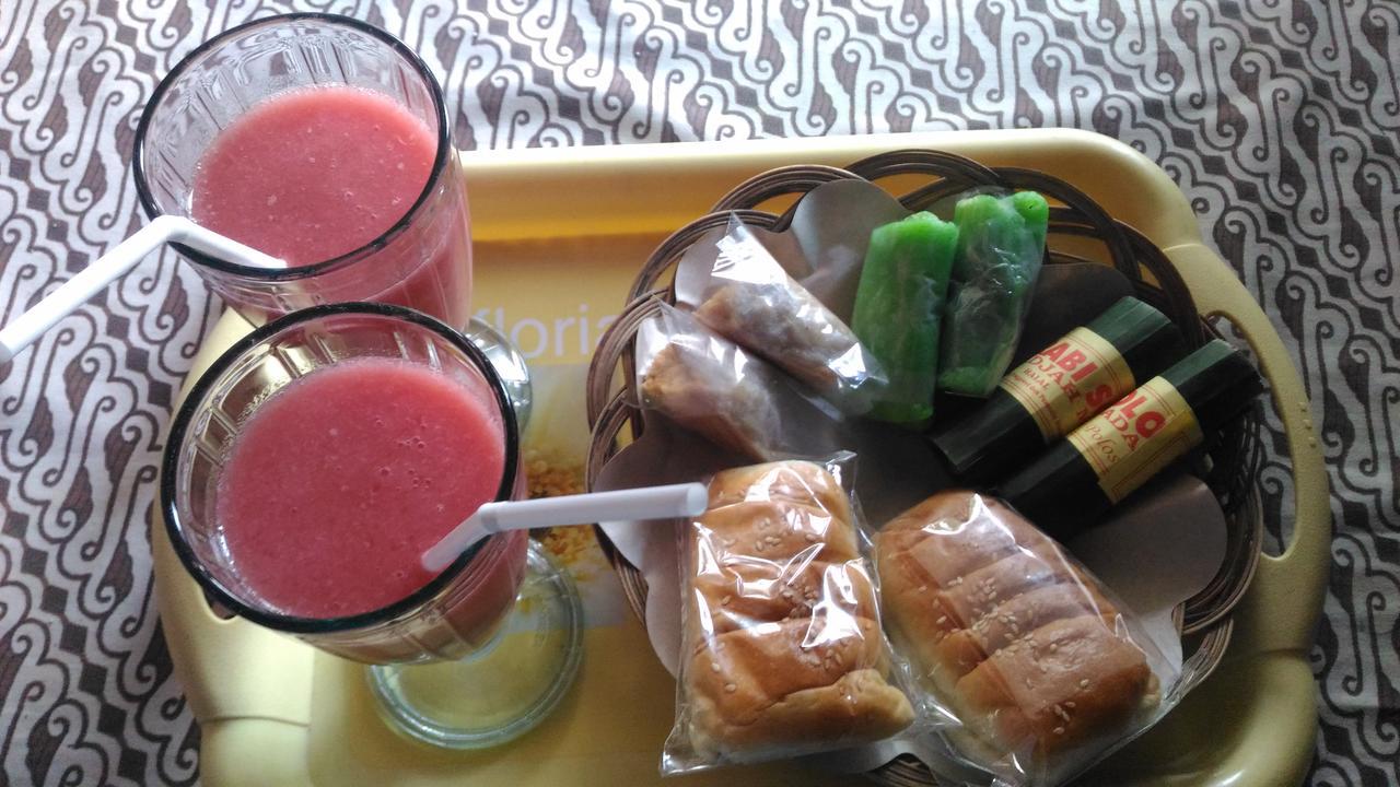 Ada Homestay Magelang Eksteriør billede